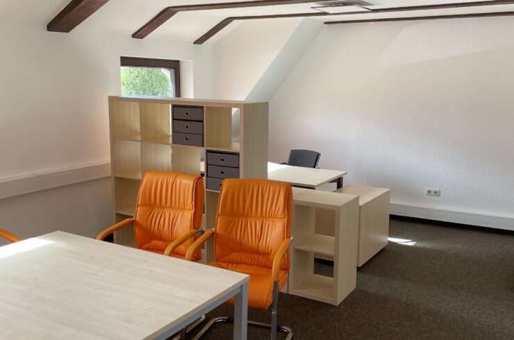 Büro- oder Praxisräume zu vermieten